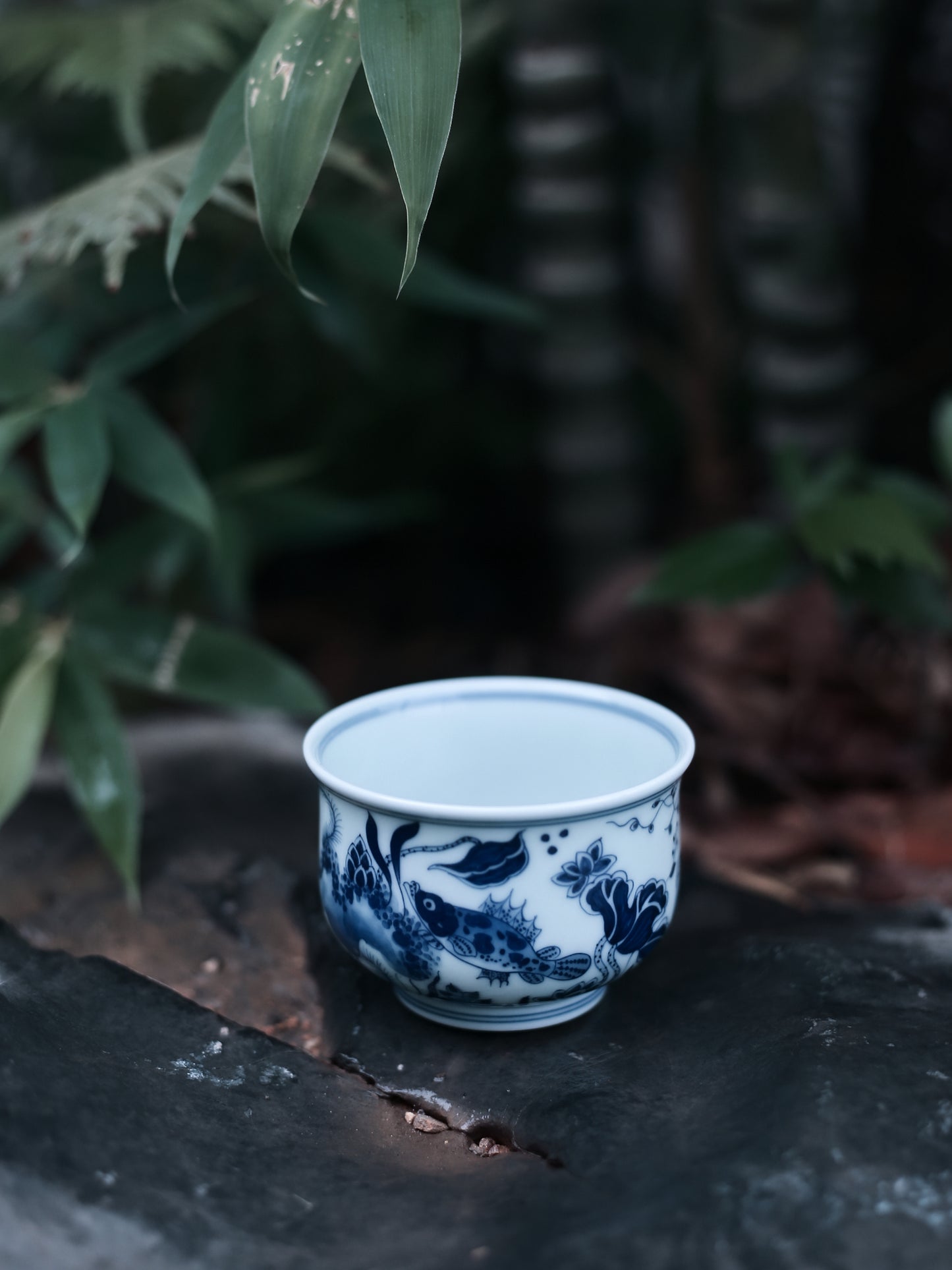 Oriday Blue and White Ceramic Kung Fu Tea Cup | Vintage Underglaze Host Cup | Recommended Traditional Chinese Tea Cup