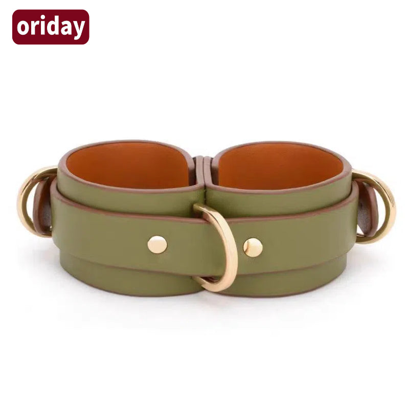 Adult products sm erotic chain leather handcuffs female bondage foreplay discipline pu one-piece handcuffs toy Oriental Goodies
